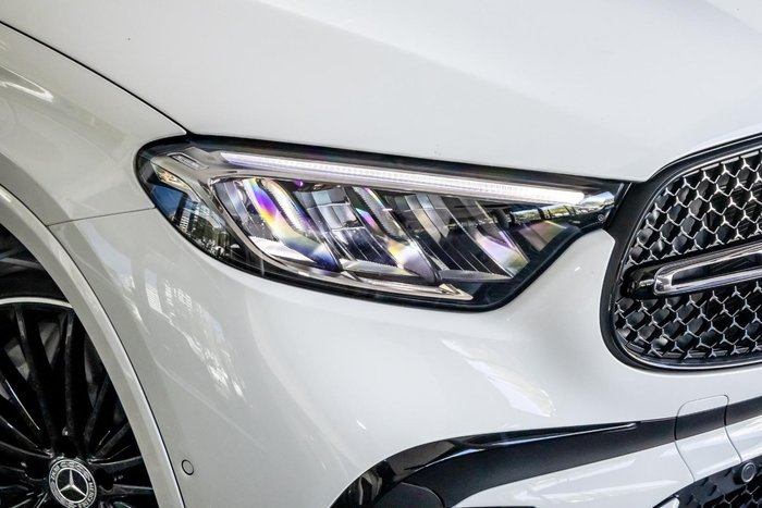 2025 Mercedes-Benz GLC-Class GLC300