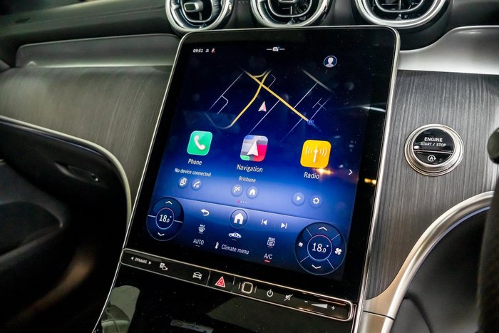 2025 Mercedes-Benz GLC-Class GLC300