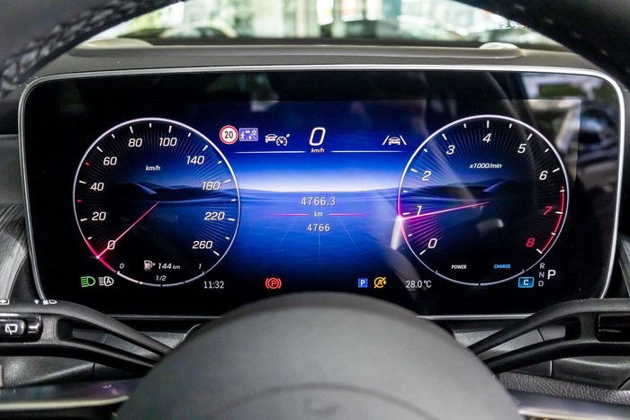 2025 Mercedes-Benz GLC-Class GLC200