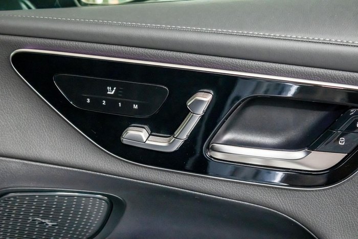 2025 Mercedes-Benz GLC-Class GLC200