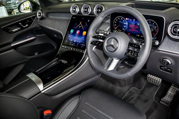 2025 Mercedes-Benz GLC-Class GLC200