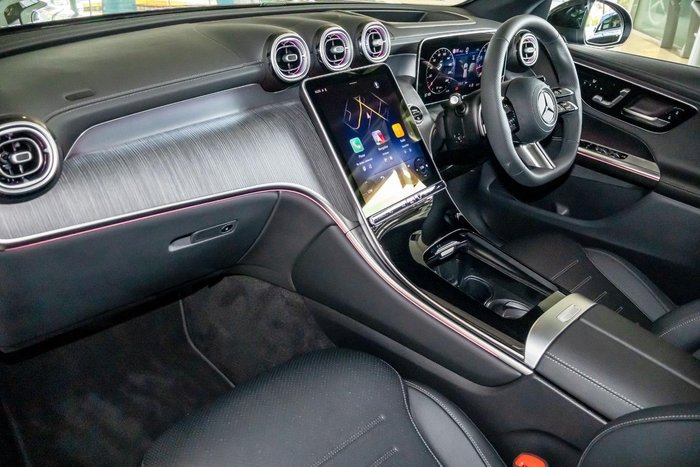 2025 Mercedes-Benz GLC-Class GLC200