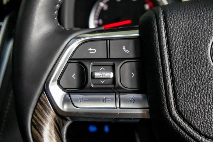 2024 Toyota Landcruiser VX