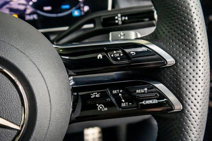 2025 Mercedes-Benz GLC-Class GLC200