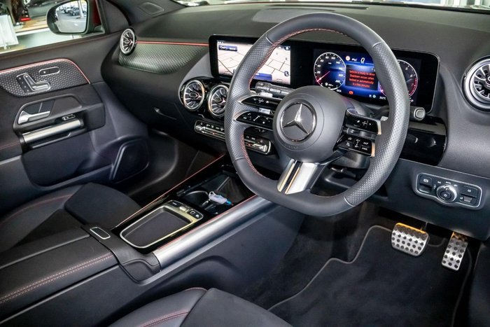 2025 Mercedes-Benz GLA-Class GLA250