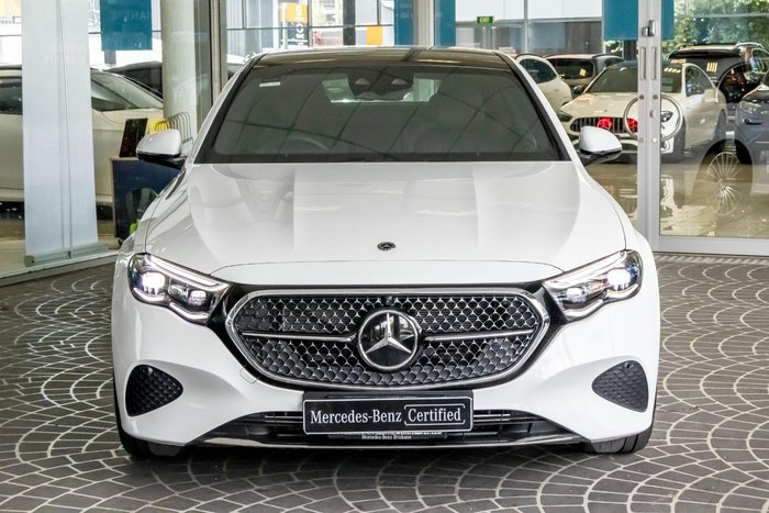 2025 Mercedes-Benz E-Class E200