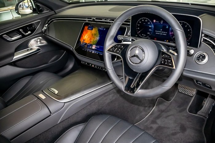 2025 Mercedes-Benz E-Class E200