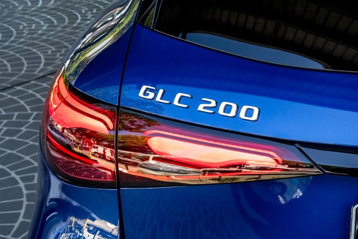 2025 Mercedes-Benz GLC-Class GLC200