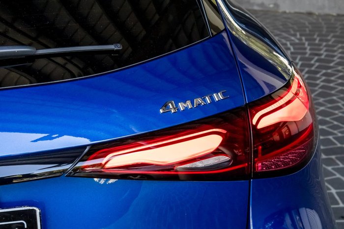 2025 Mercedes-Benz GLC-Class GLC200