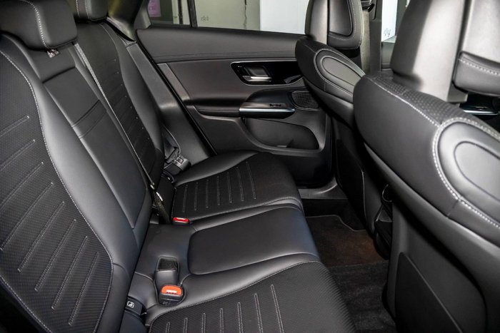 2025 Mercedes-Benz GLC-Class GLC200