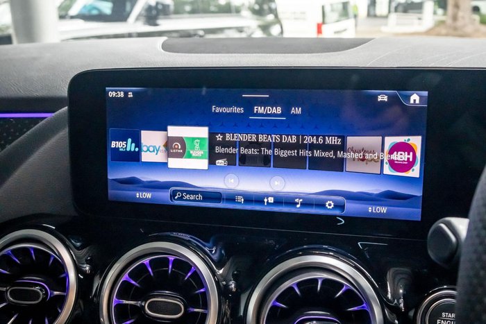 2025 Mercedes-Benz GLA-Class GLA200