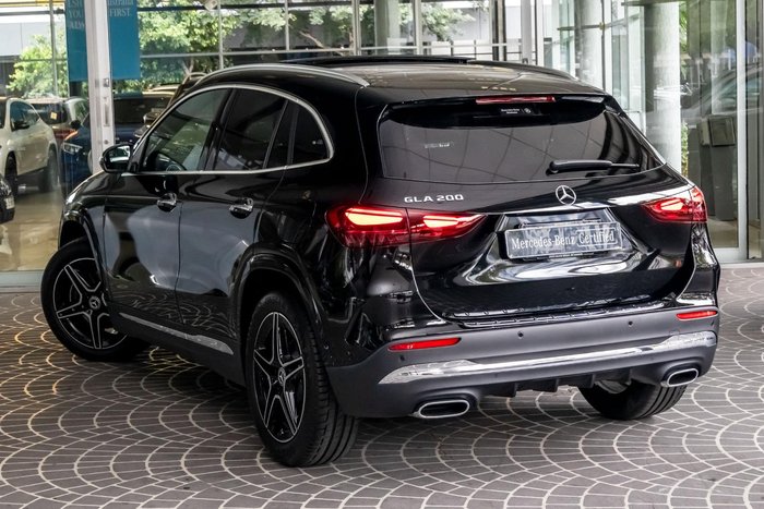 2025 Mercedes-Benz GLA-Class GLA200