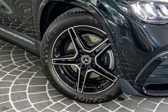 2025 Mercedes-Benz GLA-Class GLA200