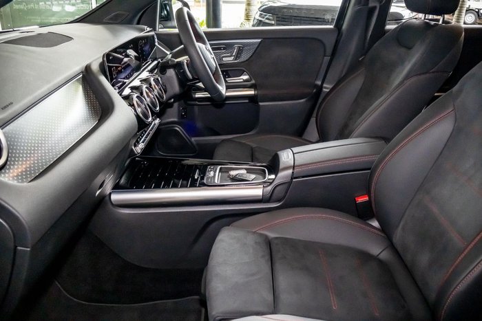 2025 Mercedes-Benz GLA-Class GLA200