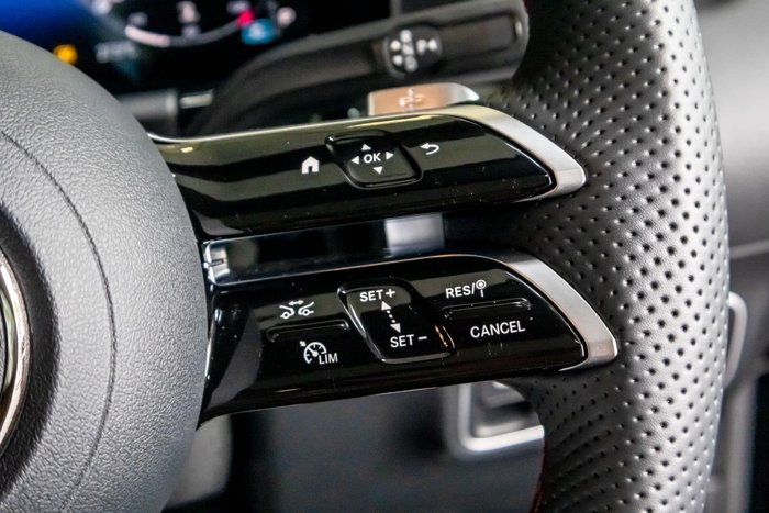 2025 Mercedes-Benz GLA-Class GLA200