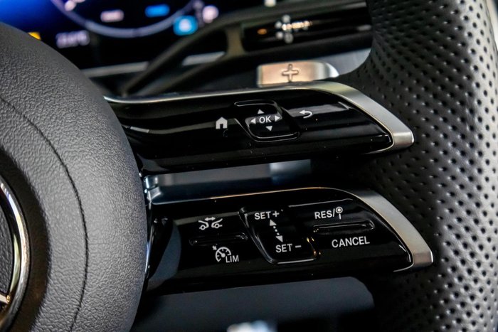 2025 Mercedes-Benz GLC-Class GLC200