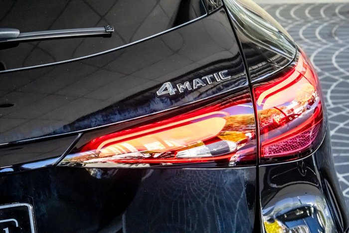 2025 Mercedes-Benz GLC-Class GLC200