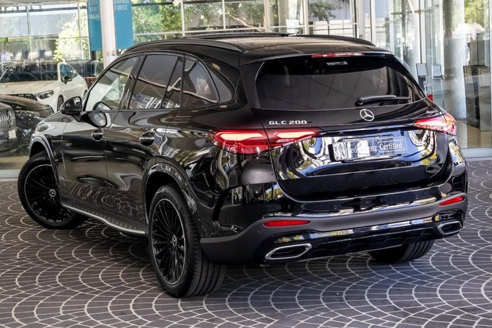 2025 Mercedes-Benz GLC-Class GLC200