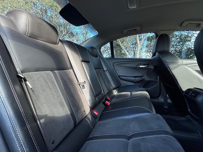 2016 Holden Commodore SV6 VF Series II MY16 Heron White