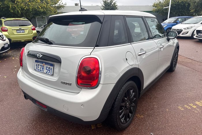 2016 MINI Hatch Cooper