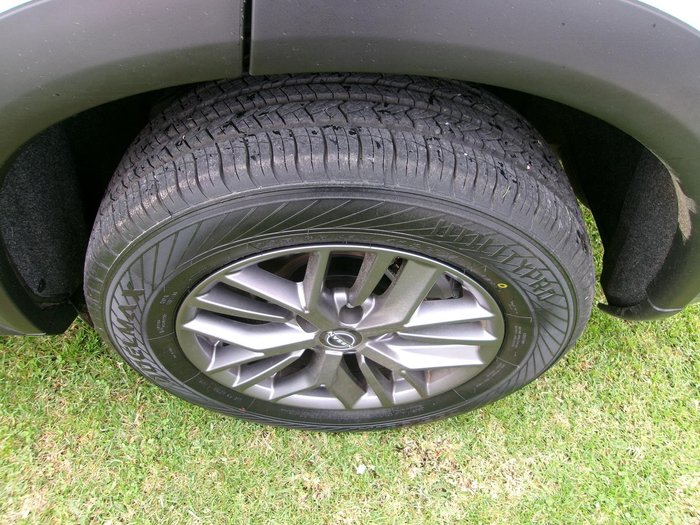 2024 Nissan X-TRAIL ST