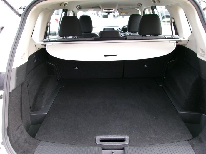 2024 Nissan X-TRAIL ST