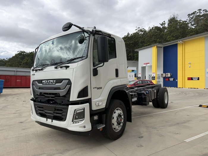 2026 Isuzu F Series FVR 170-300 AT R47