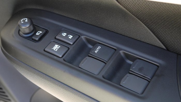 2025 Suzuki Swift Hybrid GLX