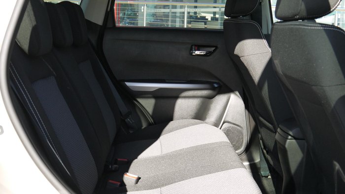 2025 Suzuki Vitara Turbo Hybrid