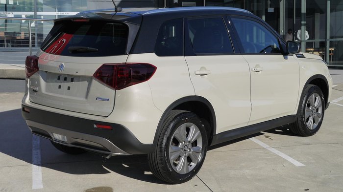 2025 Suzuki Vitara Turbo Hybrid