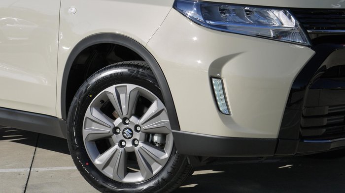 2025 Suzuki Vitara Turbo Hybrid