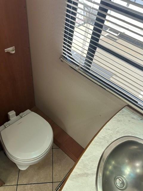 2010 Winnebago (Avida) Longreach