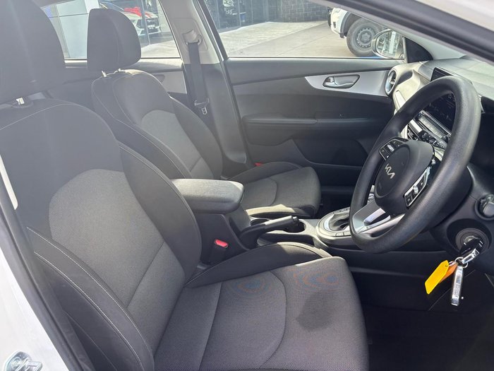 2024 Kia Cerato S