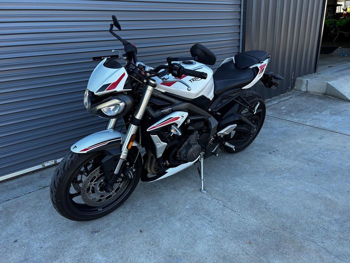 2021 Triumph Street Triple S 660 LAMS Street Triple White