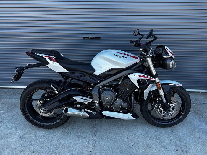 2021 Triumph Street Triple S 660 LAMS Street Triple White