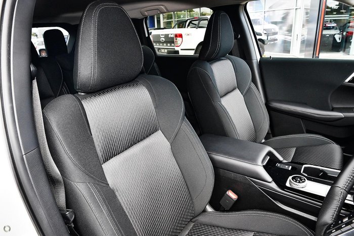 2025 Mitsubishi Outlander LS