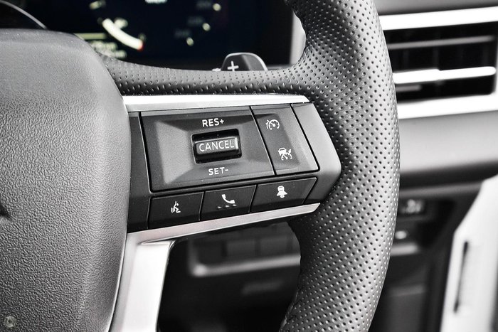 2025 Mitsubishi Outlander LS