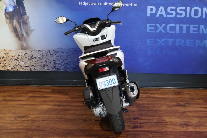 2025 Honda PCX125 White