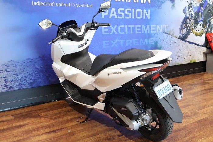 2025 Honda PCX125 White