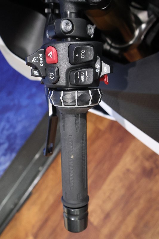 2025 BMW Motorrad S 1000 RR White