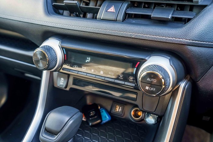 2024 Toyota RAV4 GX