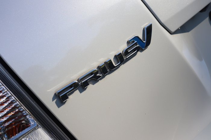 2017 Toyota Prius V Hybrid