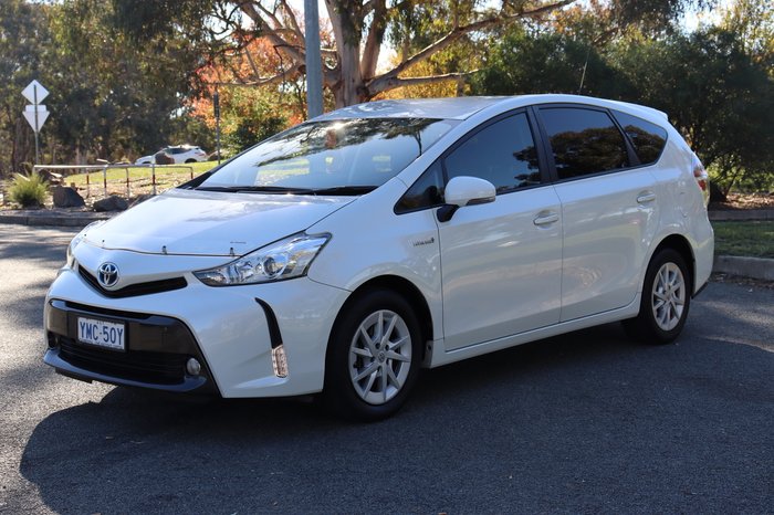2017 Toyota Prius V Hybrid