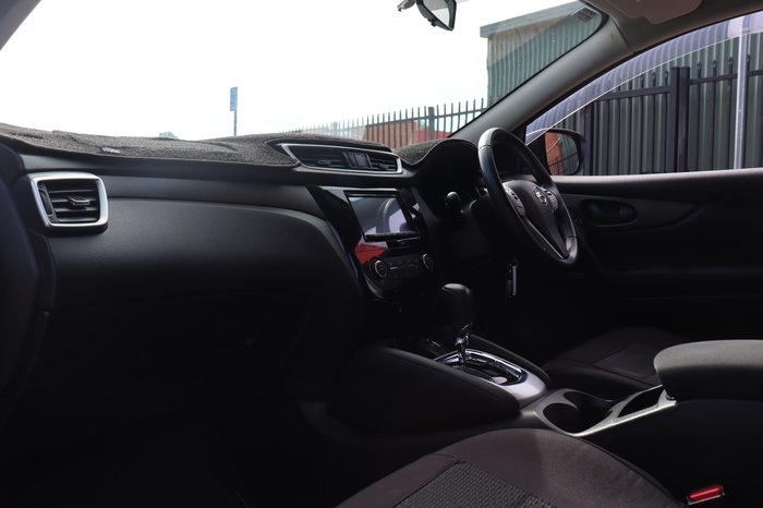 2015 Nissan QASHQAI ST