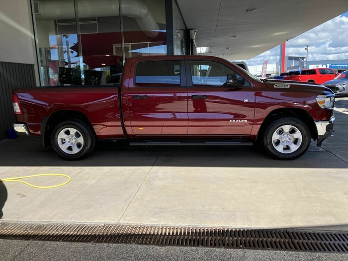 2026 Ram 1500 BIG Horn (6-4 Tub) Mhev (4x4)