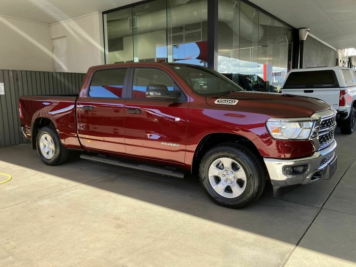 2026 Ram 1500 BIG Horn (6-4 Tub) Mhev (4x4)