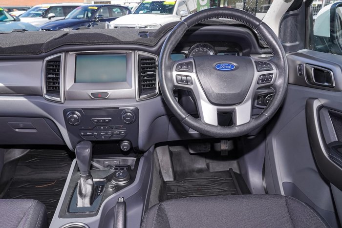 2016 Ford Everest Trend