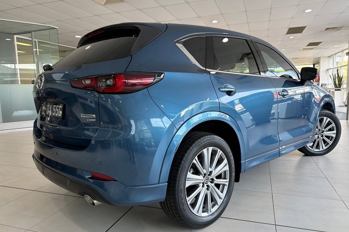 2022 Mazda CX-5 Akera