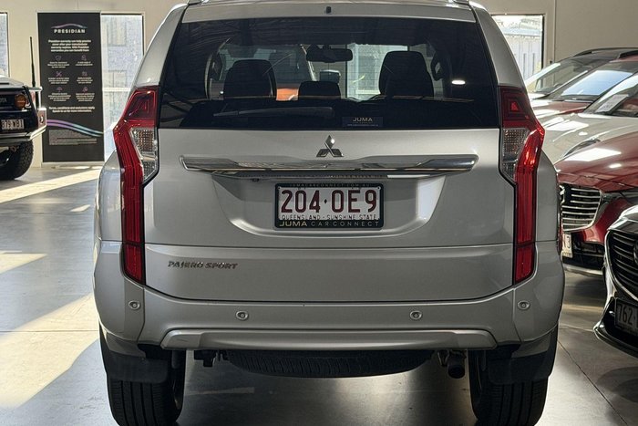 2016 Mitsubishi Pajero Sport GLS