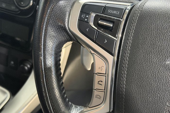 2016 Mitsubishi Pajero Sport GLS